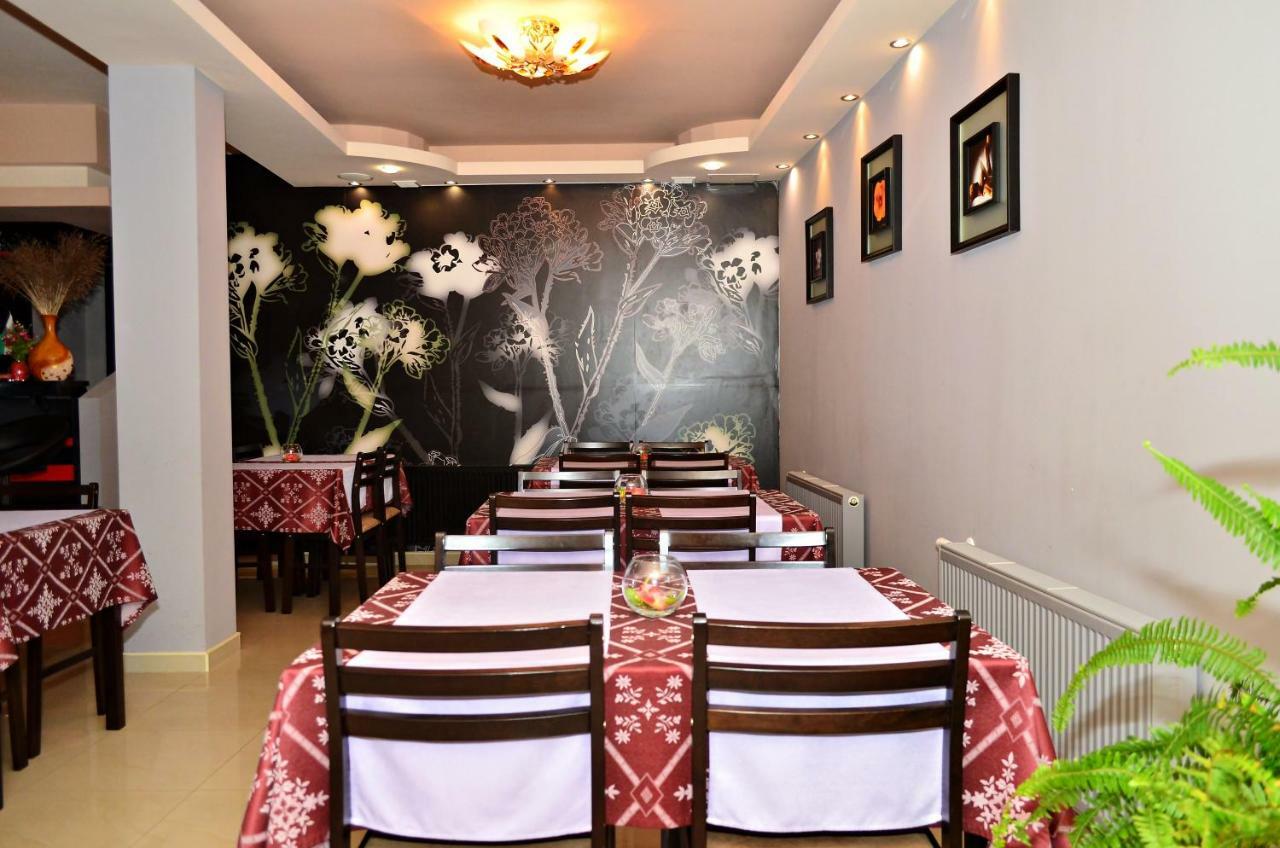 Family Hotel Maraya Arbanasi Buitenkant foto