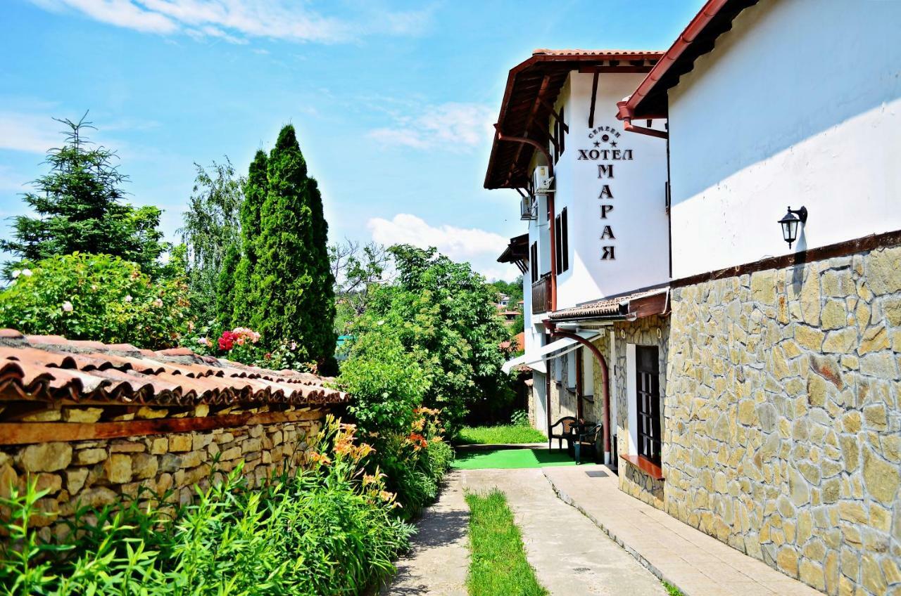 Family Hotel Maraya Arbanasi Buitenkant foto