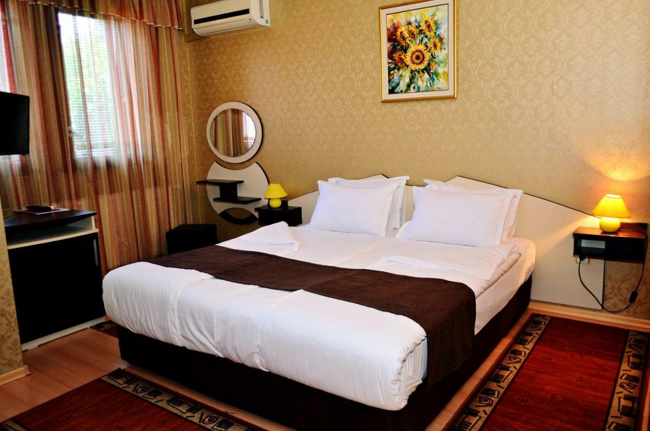 Family Hotel Maraya Arbanasi Buitenkant foto